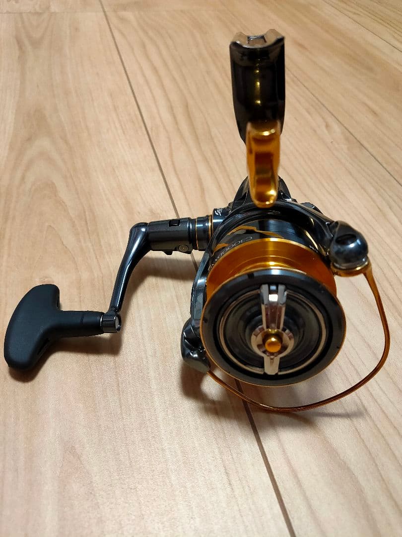 SHIMANO 21BB-X TECHNIUM C3000DXXGSR(右巻き)