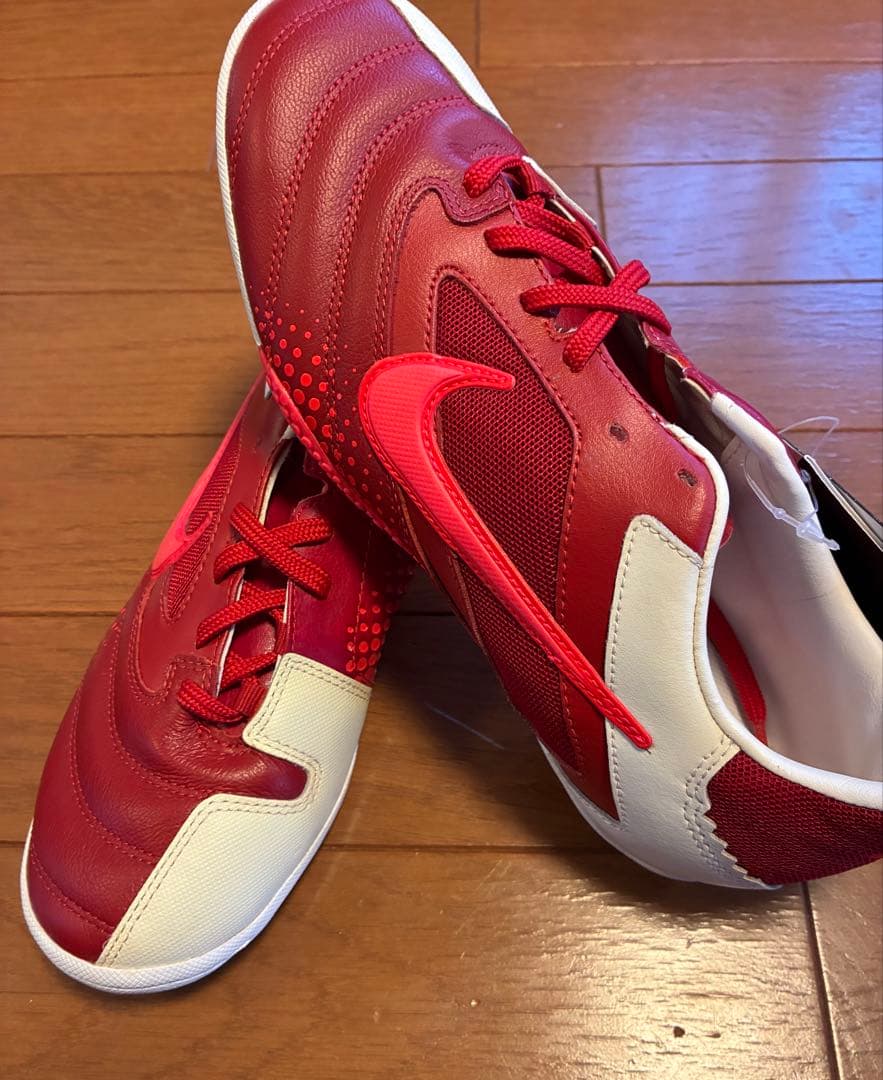 【新品】NIKE フットサルシューズ 24.5㎝ エラスティコプロ