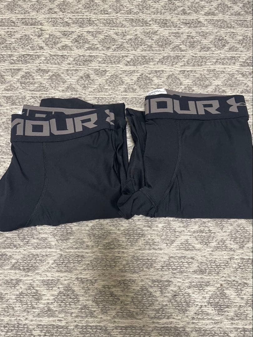 アンダーアーマー　UNDER ARMOUR 新品　2着