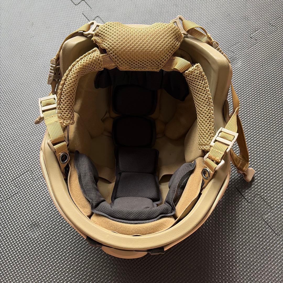 オプスコア　タンカラー ヘルメット マウント付き