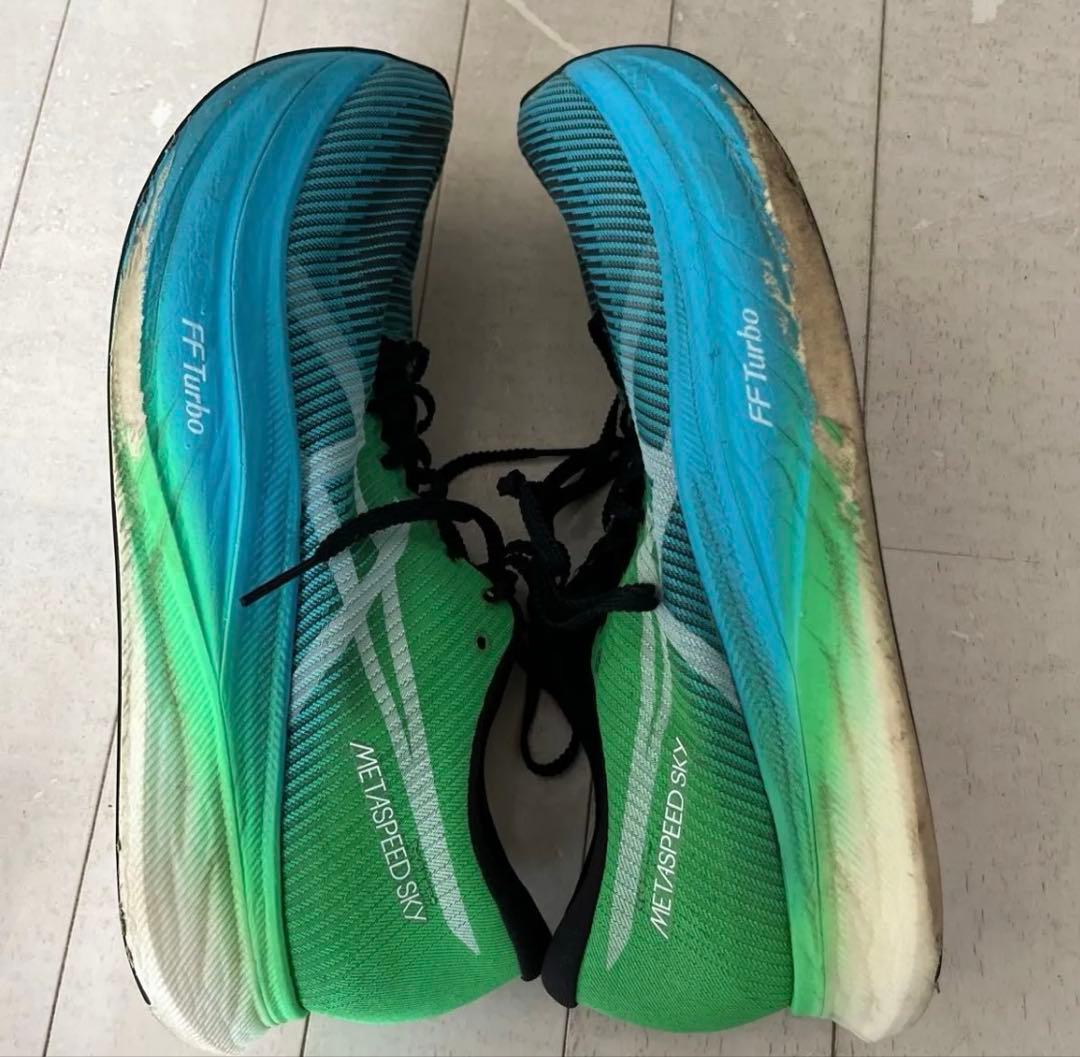 asics メタスピードスカイ　27センチ