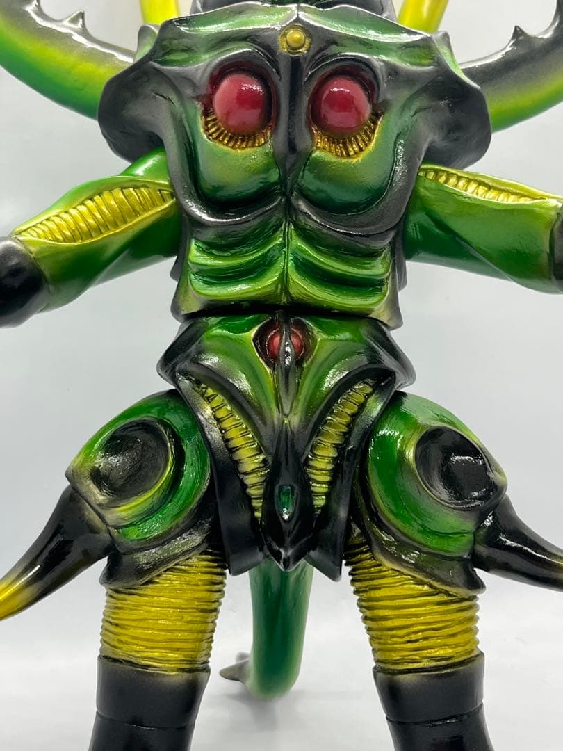 ヘラグラード・ジェードジョーカー　フィギュア　ソフビ