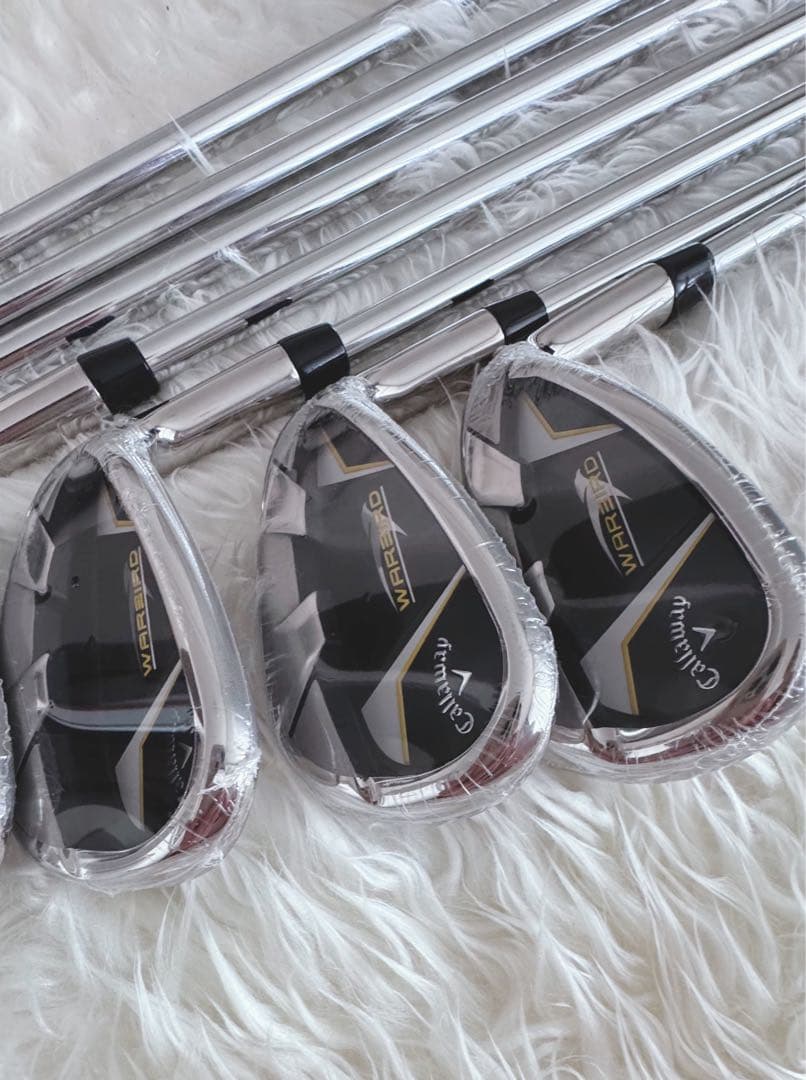 新品未使用キャディバッグ付きCallaway warbird ゴルフクラブセット