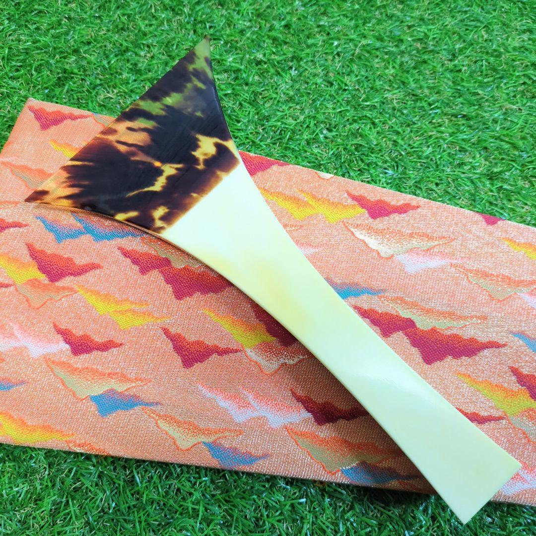 津軽三味線　鼈甲撥　極上　天然素材　バチ　和楽器 民謡　アンティーク　細密細工