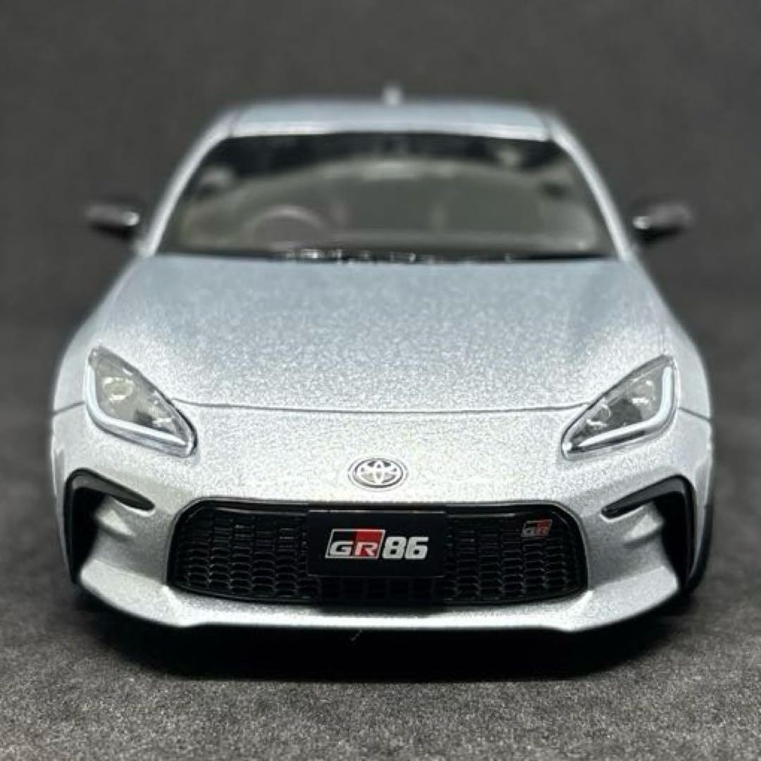 1/30 トヨタ カラーサンプル GR86 ZN8 アイスシルバーメタリック