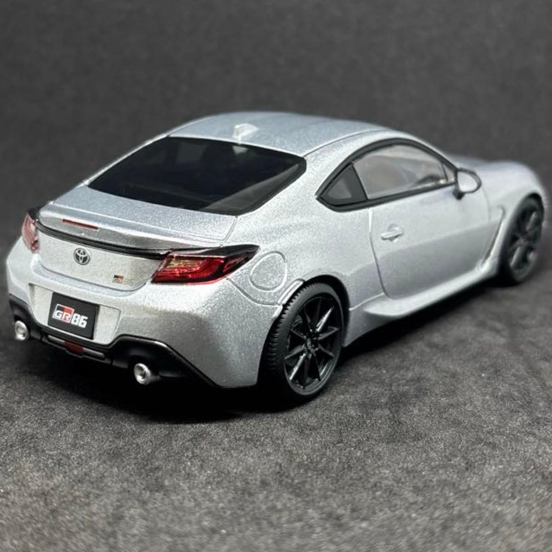 1/30 トヨタ カラーサンプル GR86 ZN8 アイスシルバーメタリック
