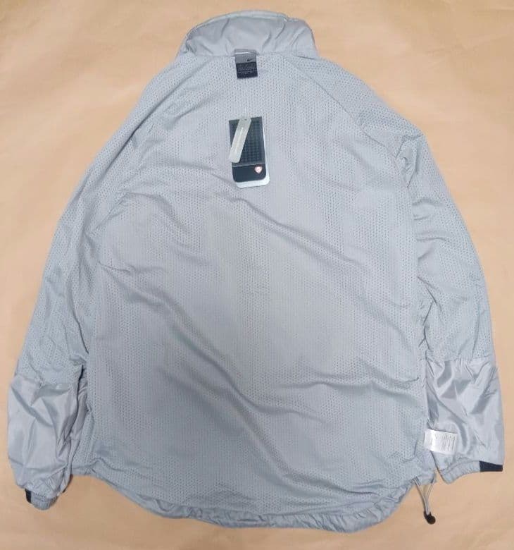 Nike Manchester UnitedナイロンジャケットＭサイズ