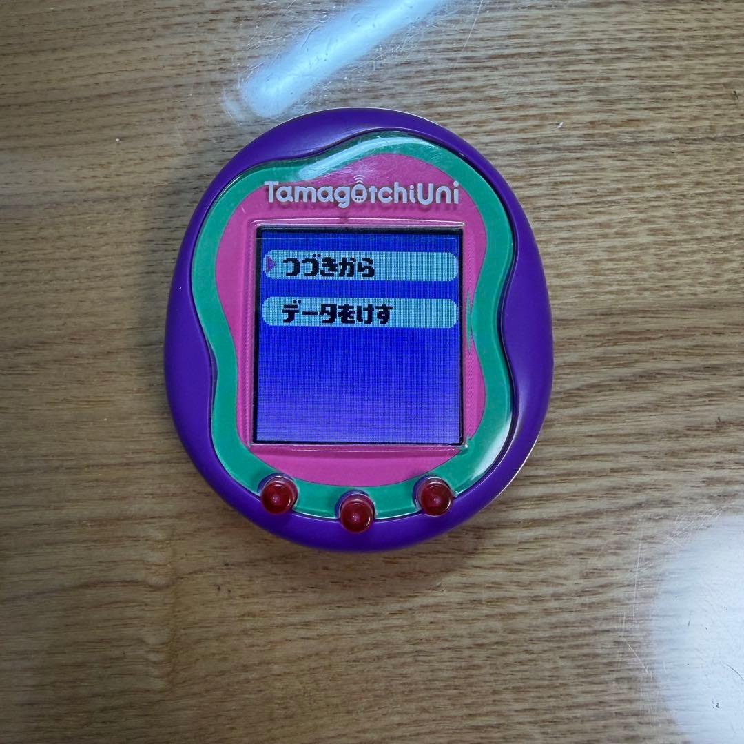 たまごっちuni ユニパープル　箱付き　説明書付き　充電器新品 フルセット